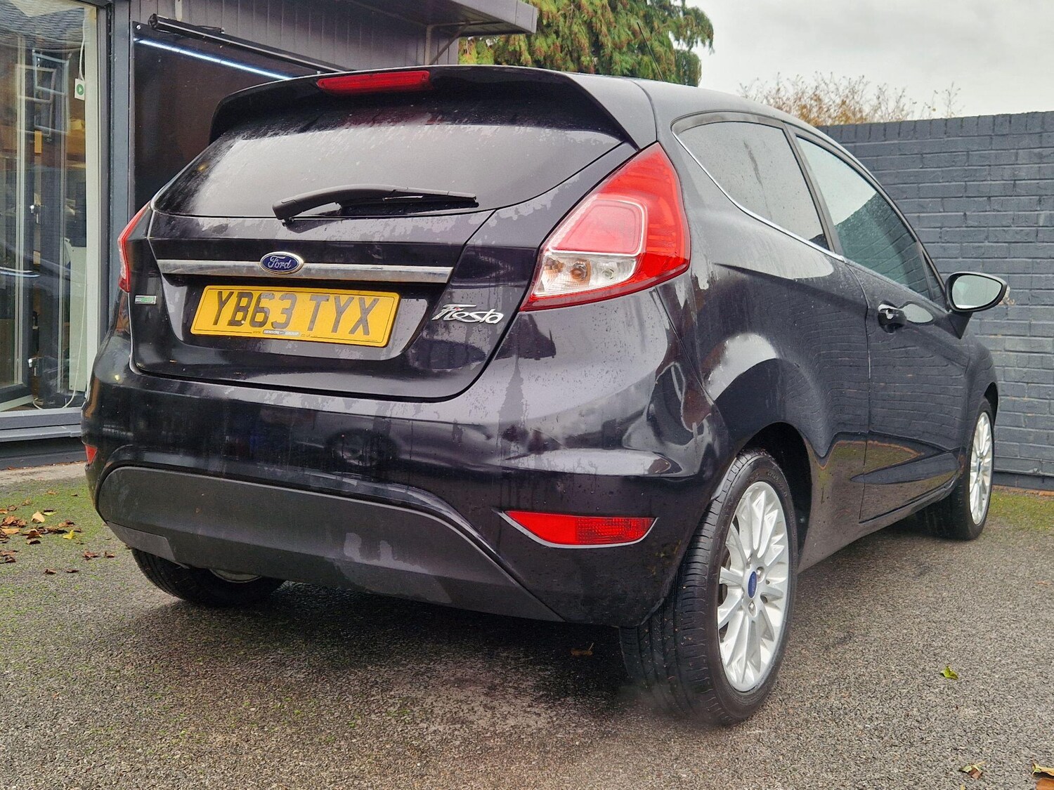 Used Ford Fiesta 2013 for sale - 76781921: Photo 24