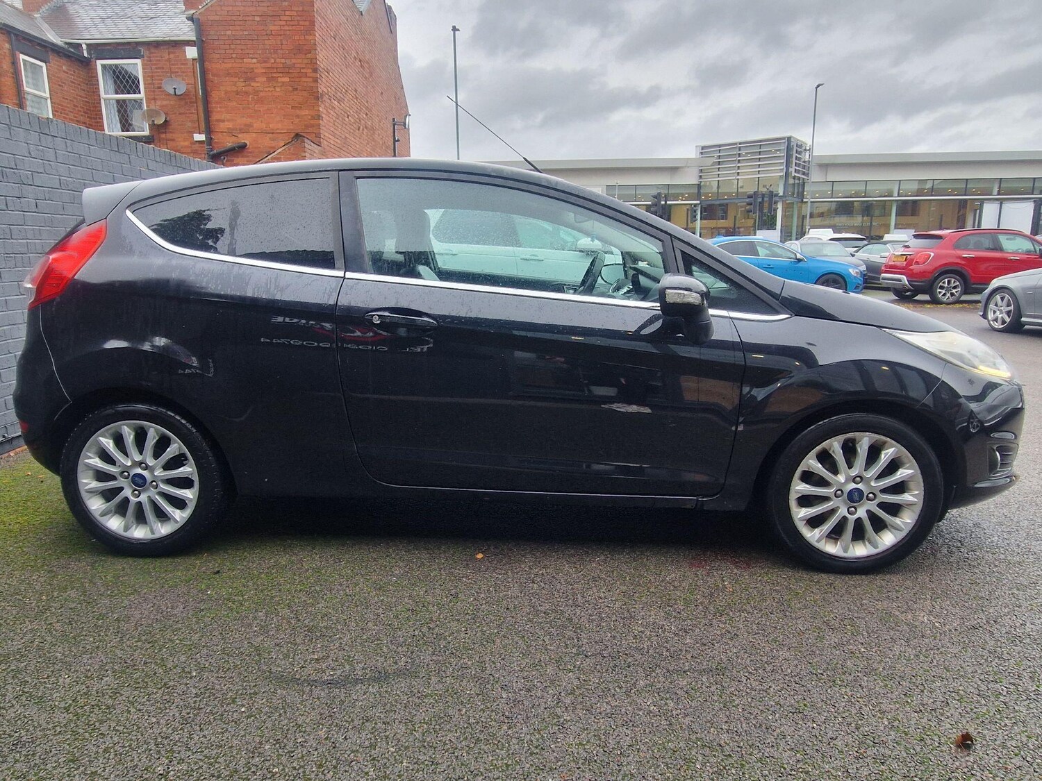 Used Ford Fiesta 2013 for sale - 76781921: Photo 6