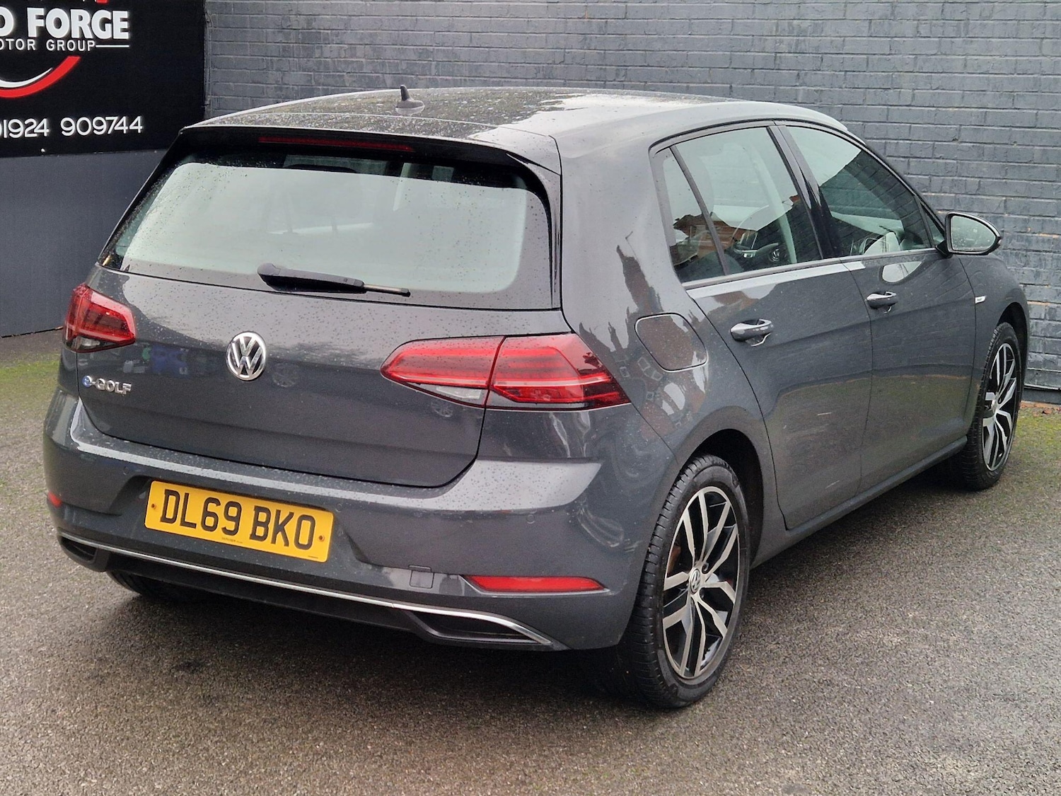 Used Volkswagen Golf 2020 for sale - 76824943: Photo 10