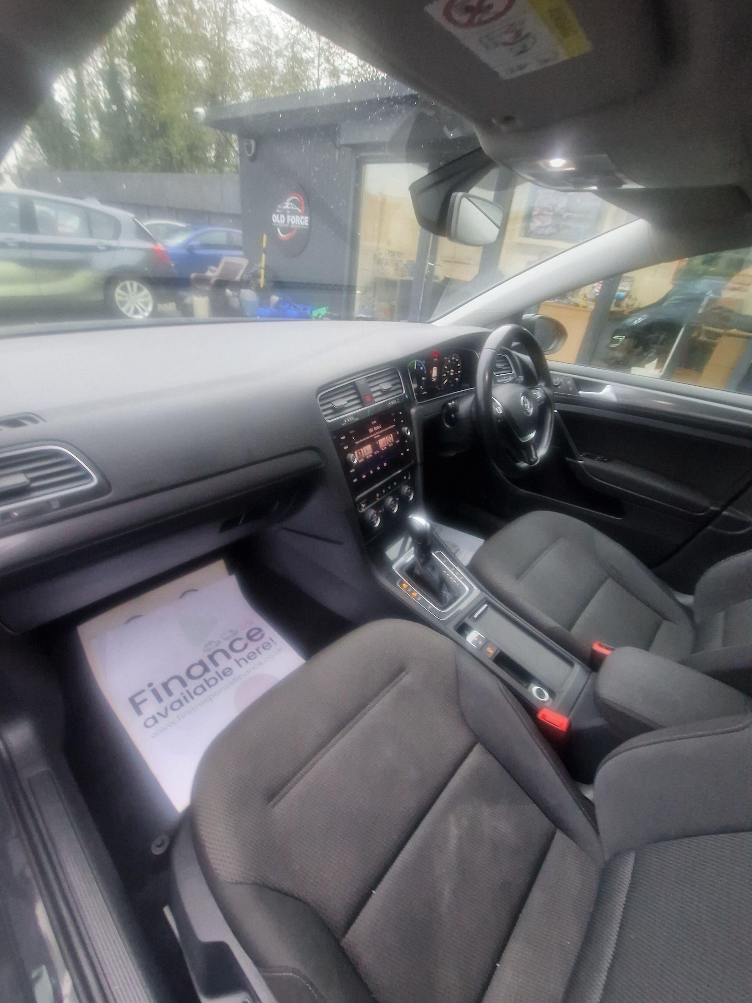 Used Volkswagen Golf 2020 for sale - 76824943: Photo 36