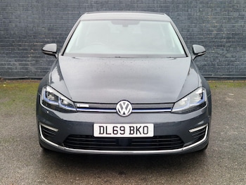 Used Volkswagen Golf 2020 for sale - 76824943: Photo