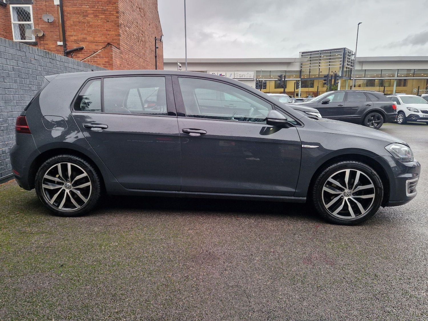 Used Volkswagen Golf 2020 for sale - 76824943: Photo 7