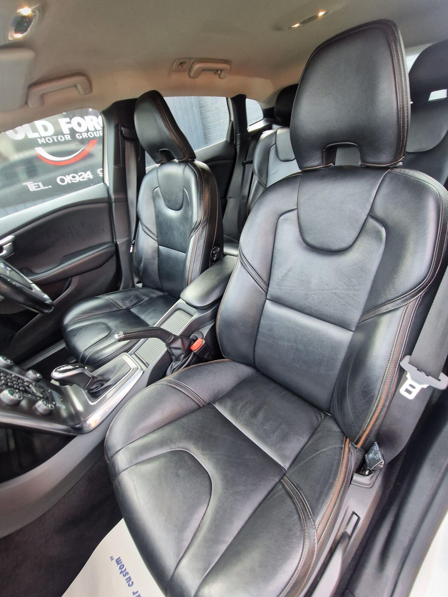 Used Volvo V40 Cross Country for sale - 77657626: Photo 38