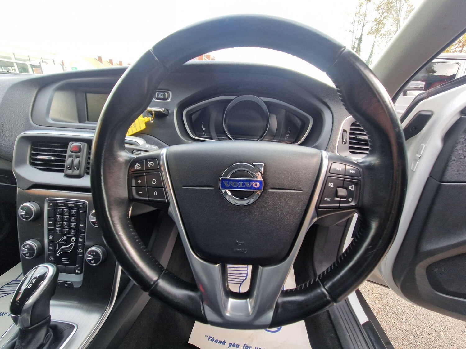 Used Volvo V40 Cross Country for sale - 77657626: Photo 46