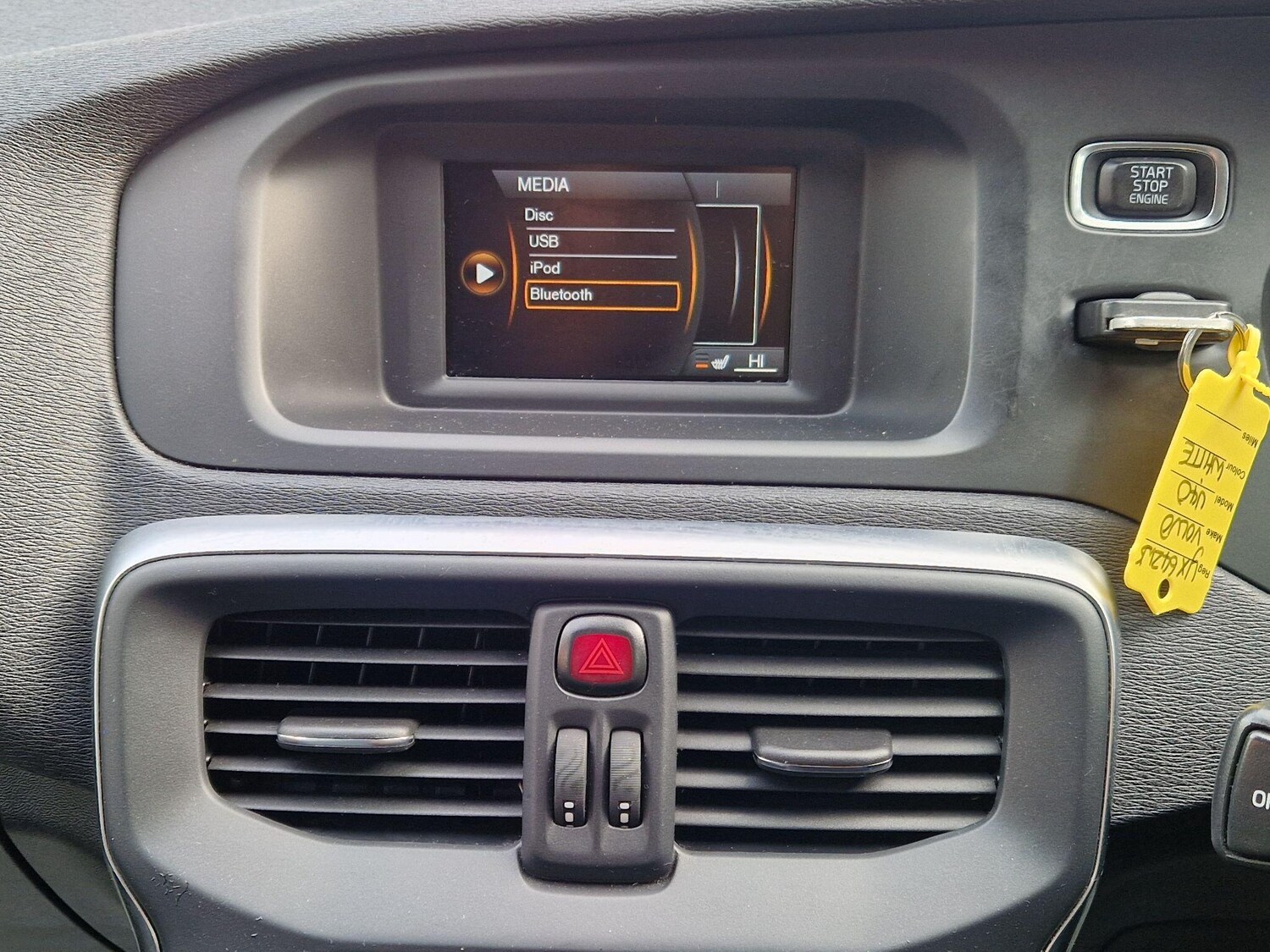 Used Volvo V40 Cross Country for sale - 77657626: Photo 48