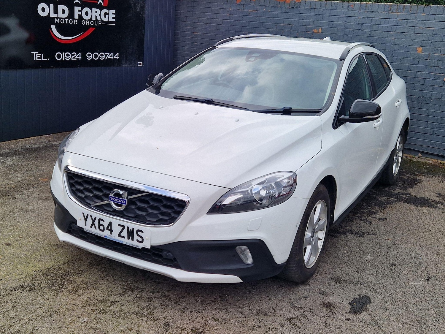 Used Volvo V40 Cross Country for sale - 77657626: Photo 5