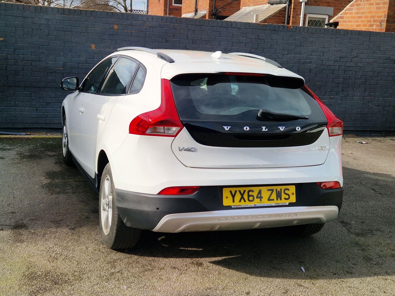 Used Volvo V40 Cross Country for sale - 77657626: Photo 8