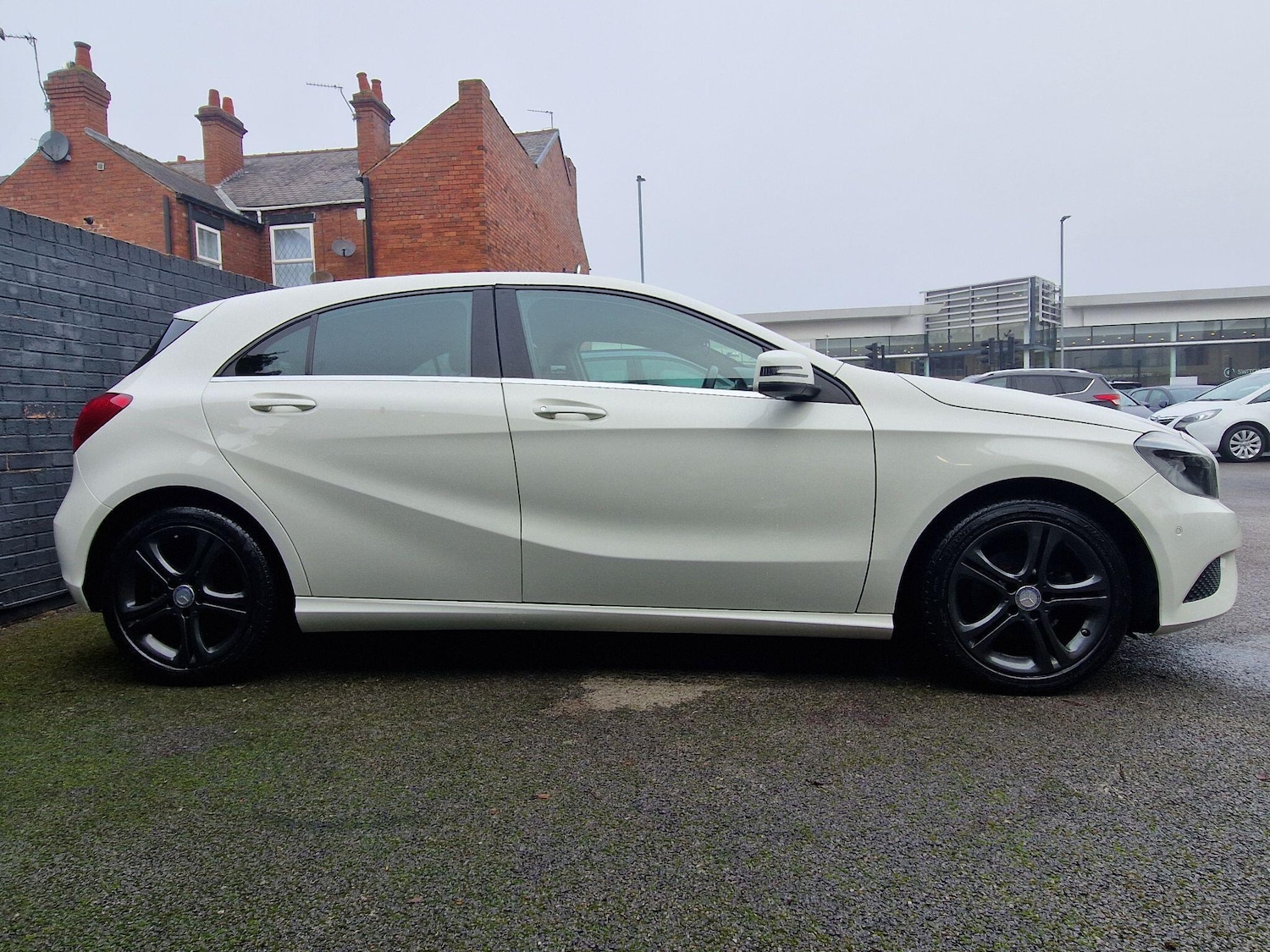 Used Mercedes-Benz A-Class 2015 for sale - 77387599: Photo 7