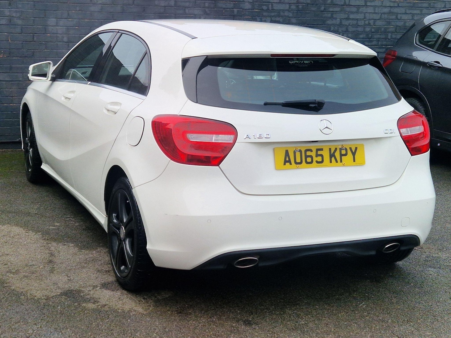 Used Mercedes-Benz A-Class 2015 for sale - 77387599: Photo 8
