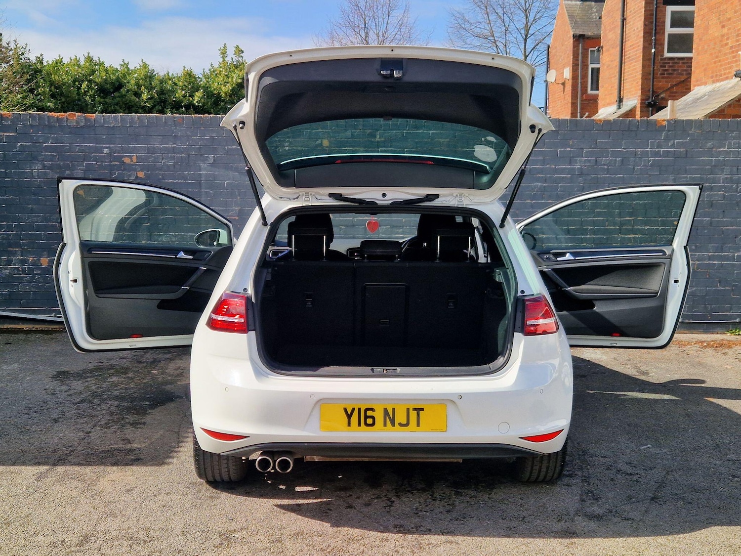 Used Volkswagen Golf 2014 for sale - 78072935: Photo 20