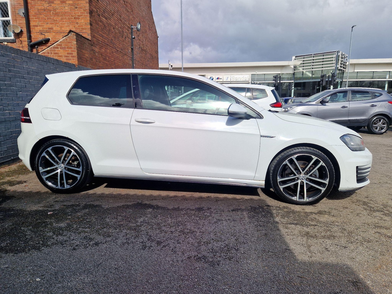 Used Volkswagen Golf 2014 for sale - 78072935: Photo 7