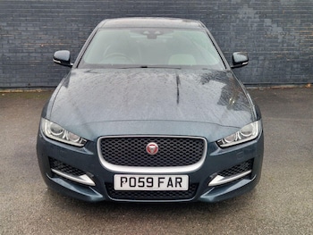 Used Jaguar XE 2015 for sale - 77509902: Photo