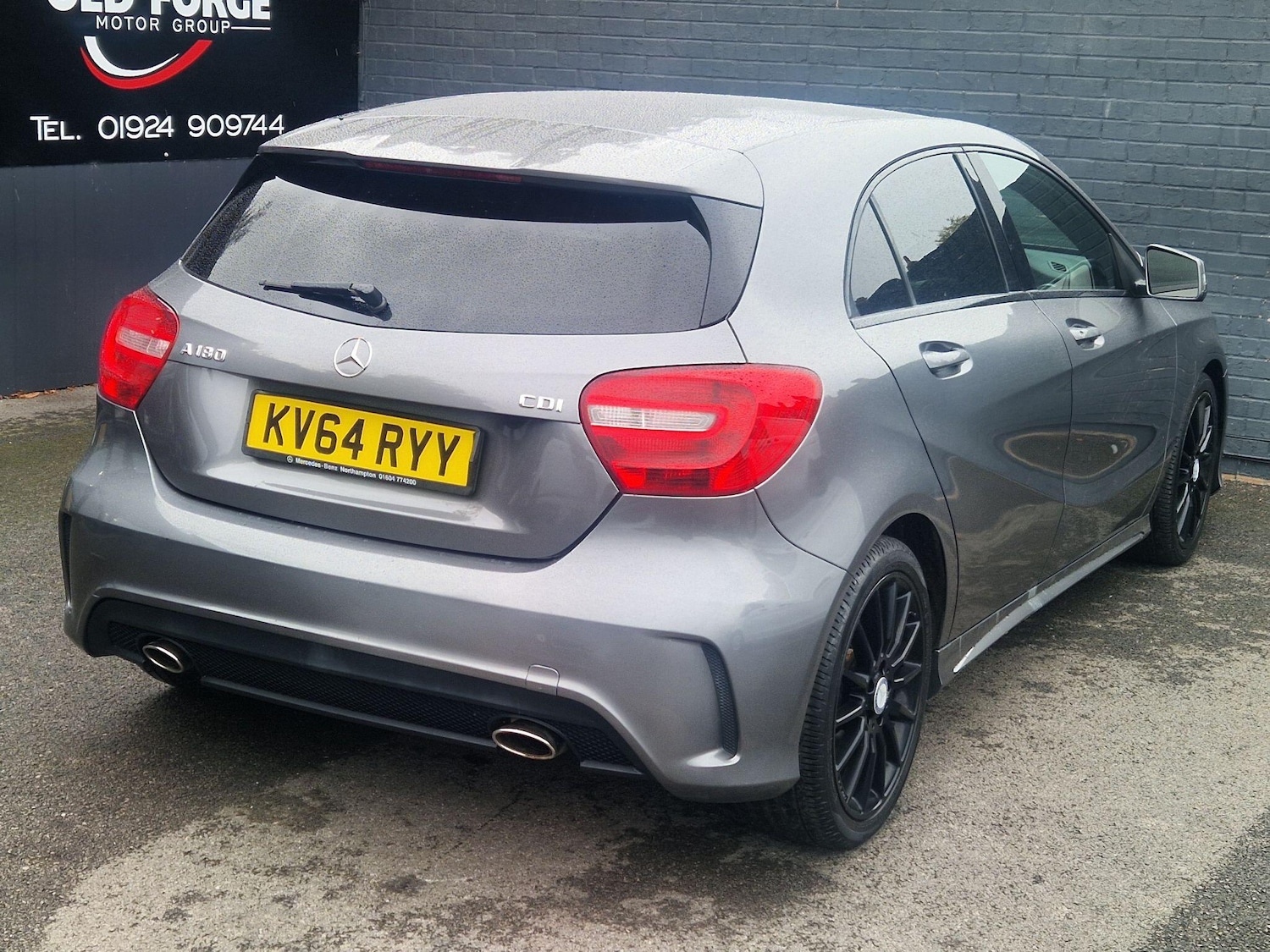 Used Mercedes-Benz A-Class 2014 for sale - 77015468: Photo 10