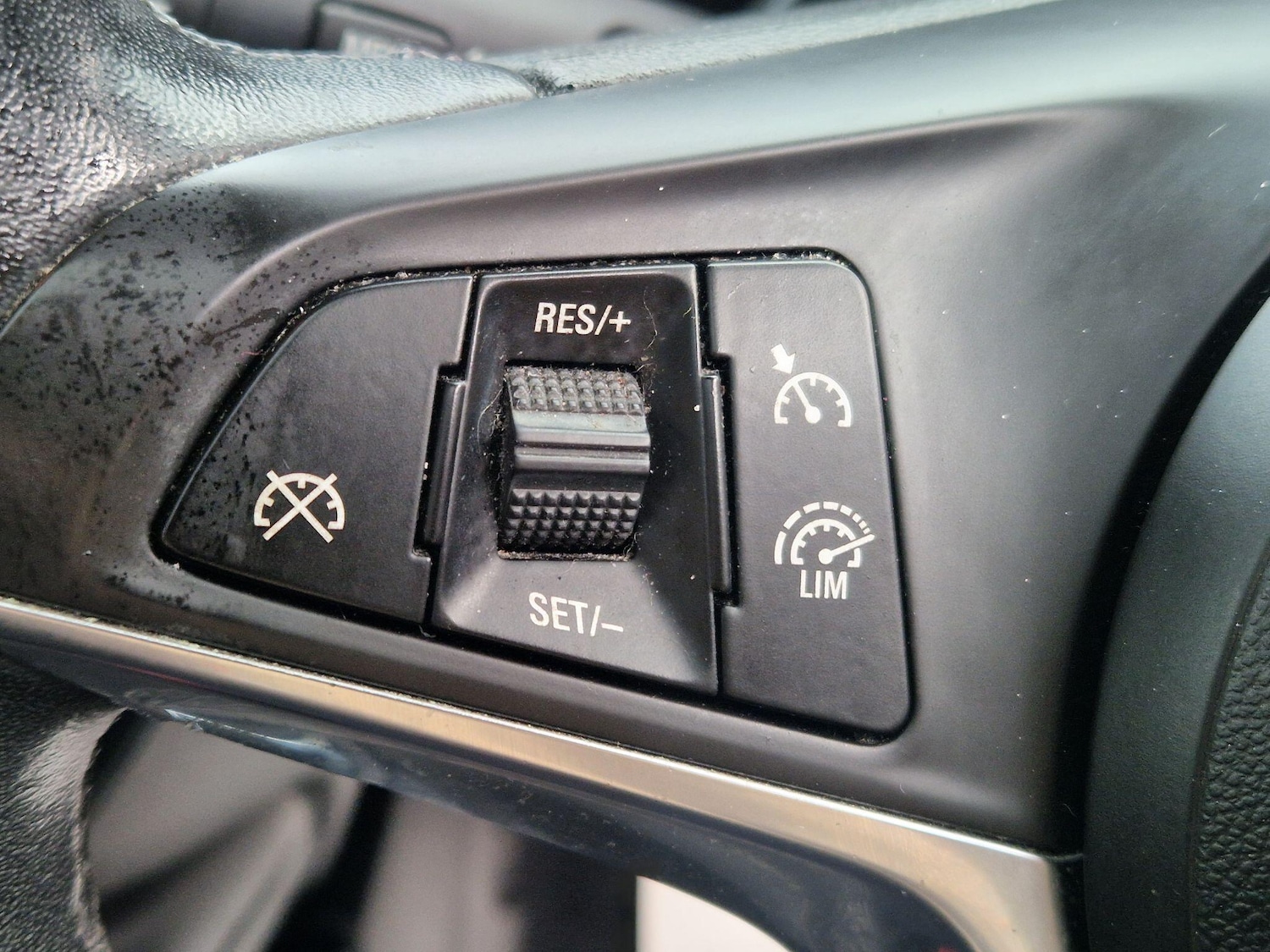 Used Vauxhall ADAM 2015 for sale - 77658550: Photo 43