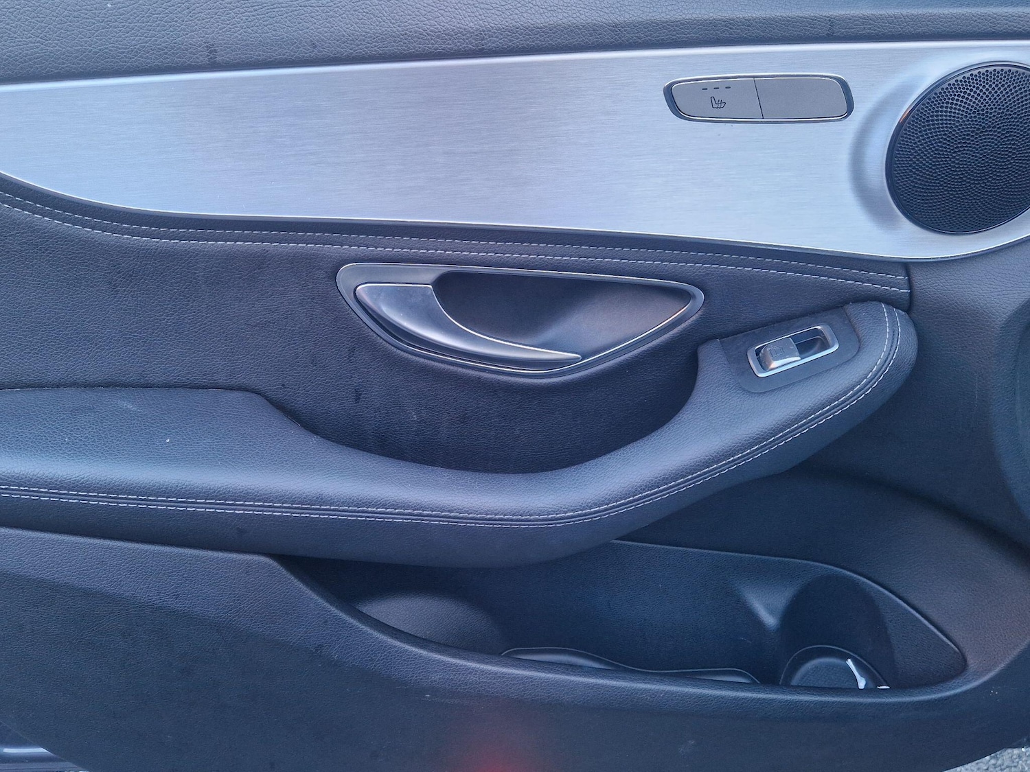 Used Mercedes-Benz C Class 2015 for sale - 77015480: Photo 39