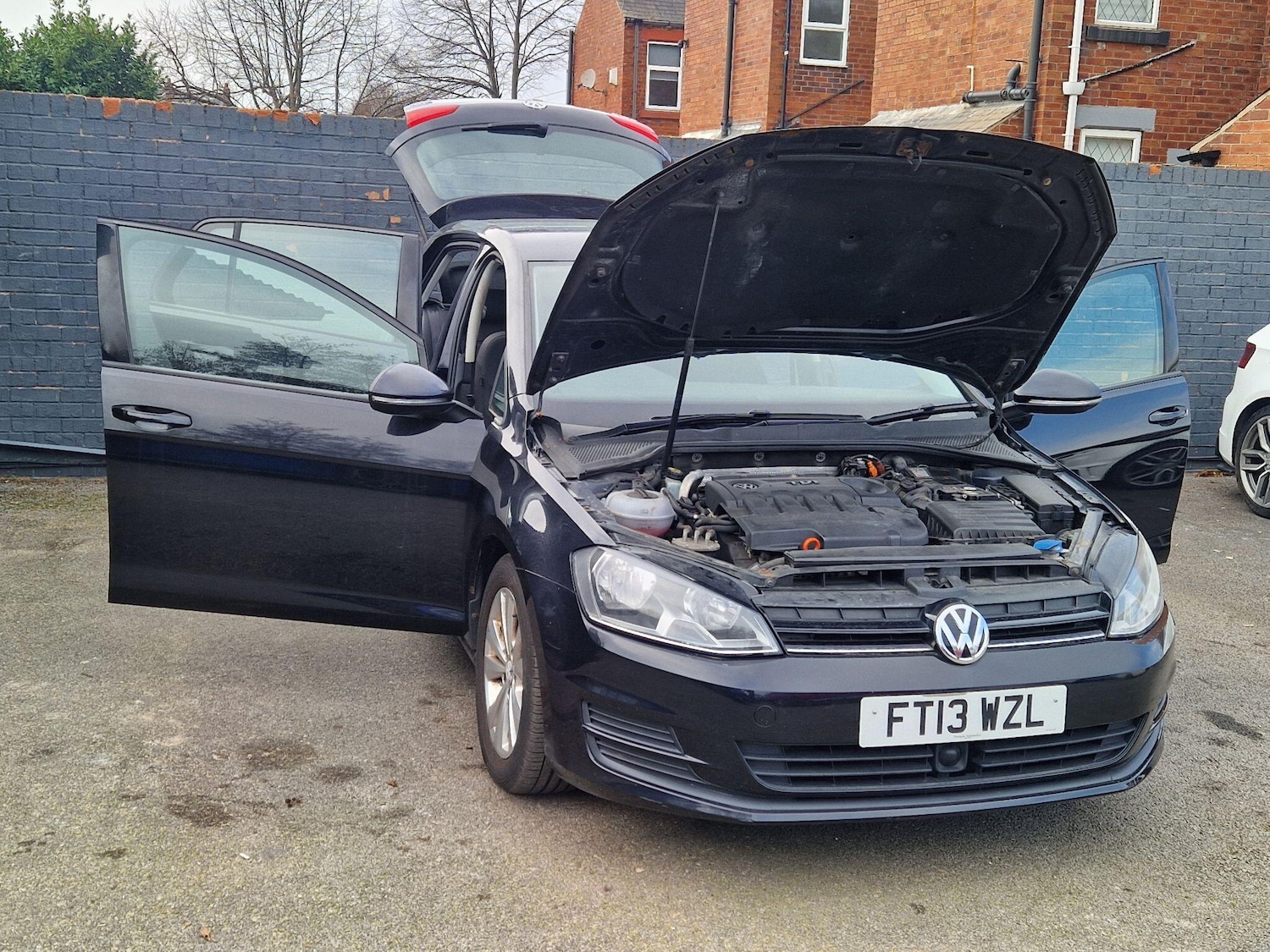Used Volkswagen Golf 2013 for sale - 77958374: Photo 12