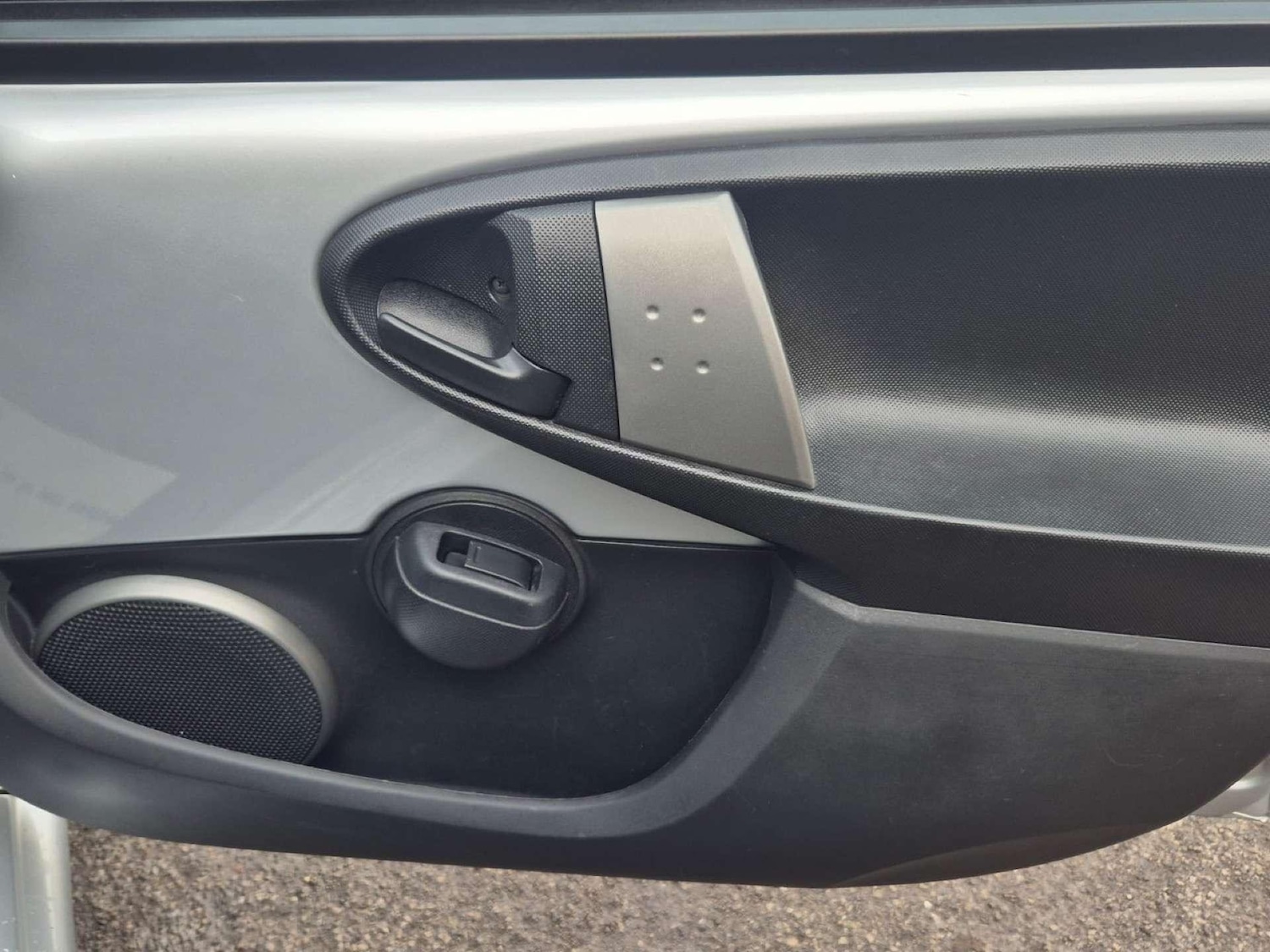 Used Toyota AYGO 2012 for sale - 77924922: Photo 27