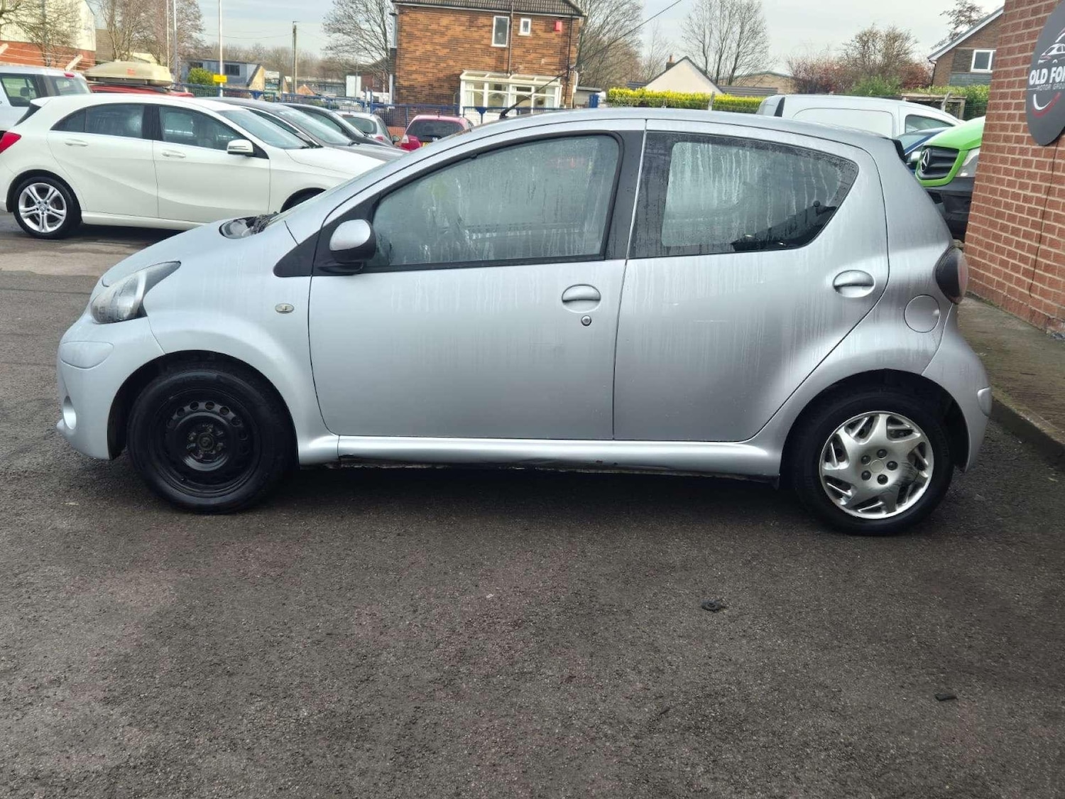 Used Toyota AYGO 2012 for sale - 77924922: Photo 6