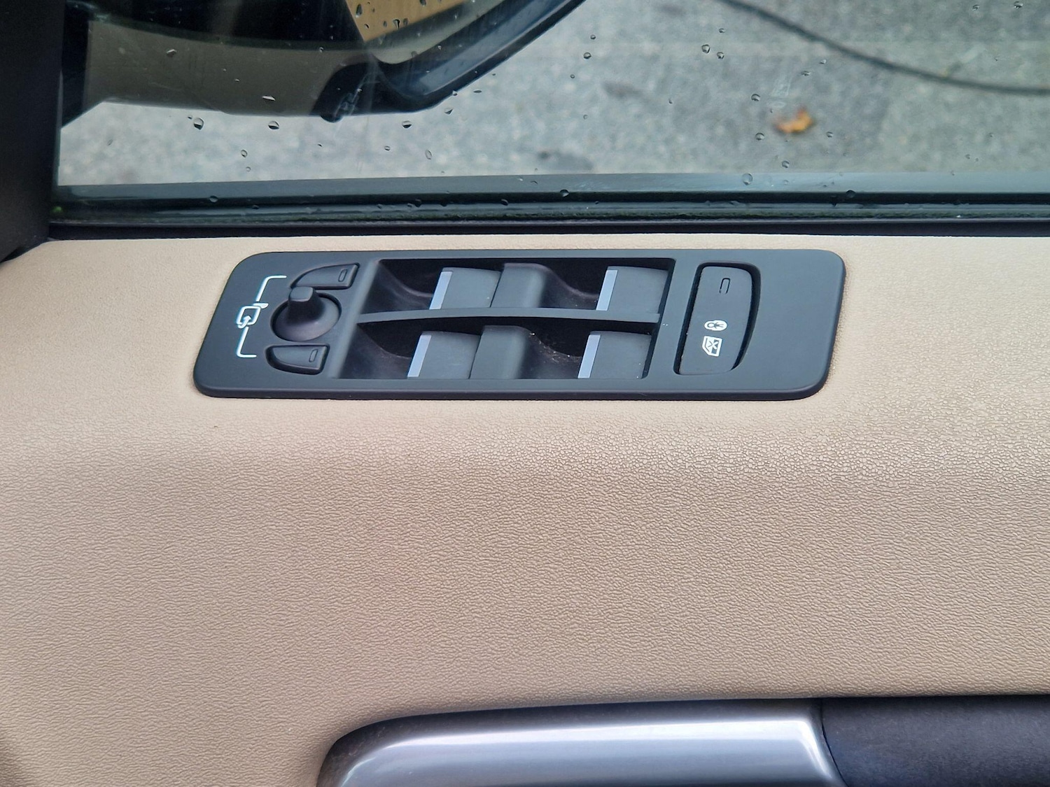 Used Land Rover Discovery Sport 2018 for sale - 77376361: Photo 33