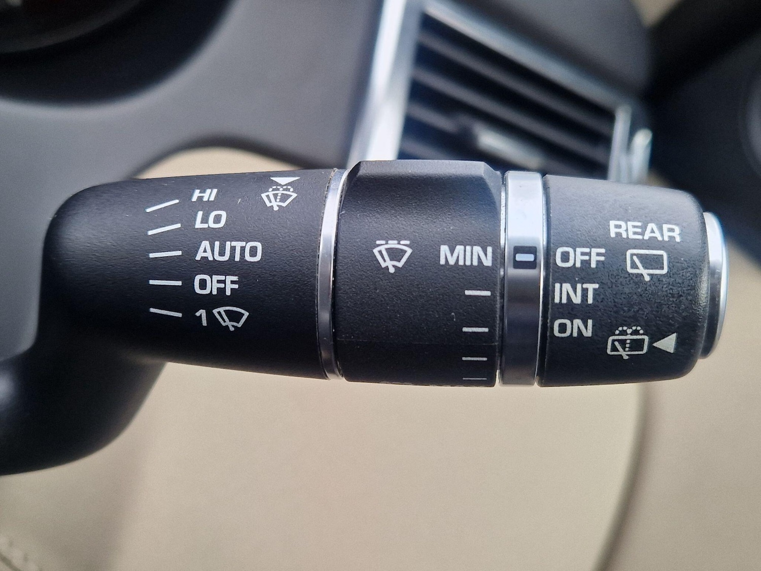 Used Land Rover Discovery Sport 2018 for sale - 77376361: Photo 49