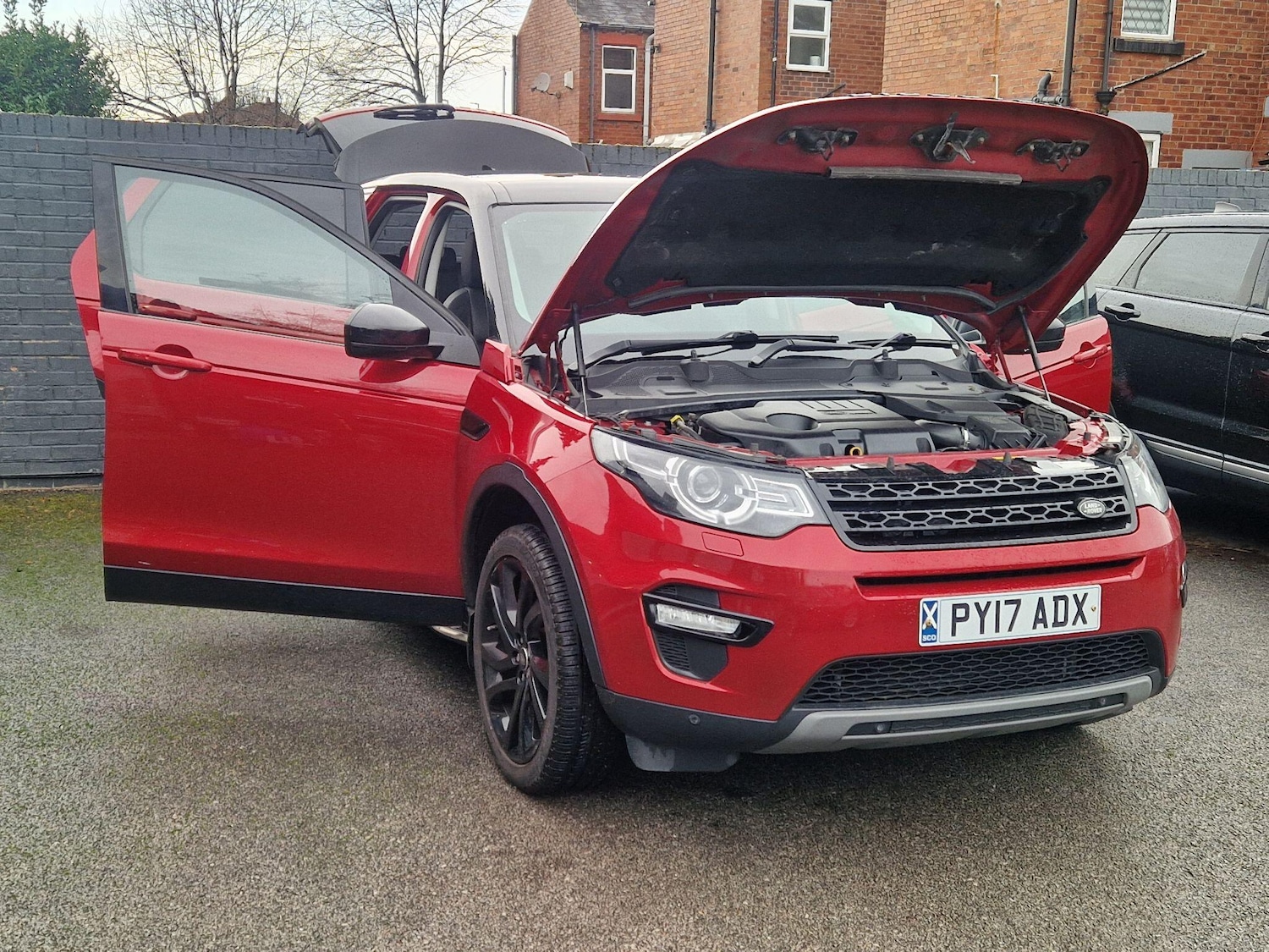 Used Land Rover Discovery Sport 2017 for sale - 76927049: Photo 13