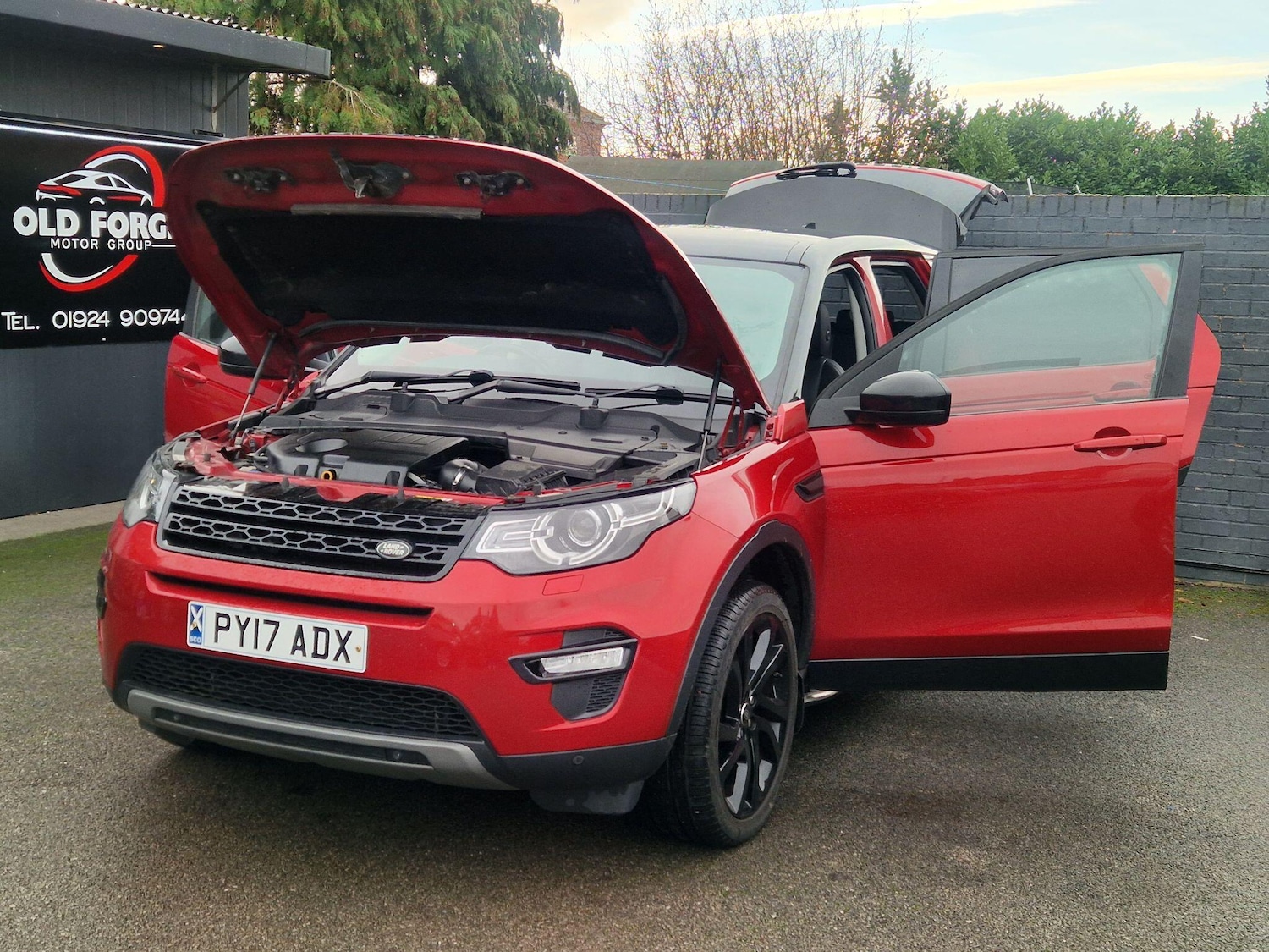 Used Land Rover Discovery Sport 2017 for sale - 76927049: Photo 15