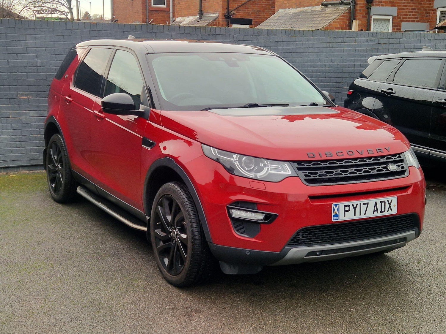 Used Land Rover Discovery Sport 2017 for sale - 76927049: Photo 3