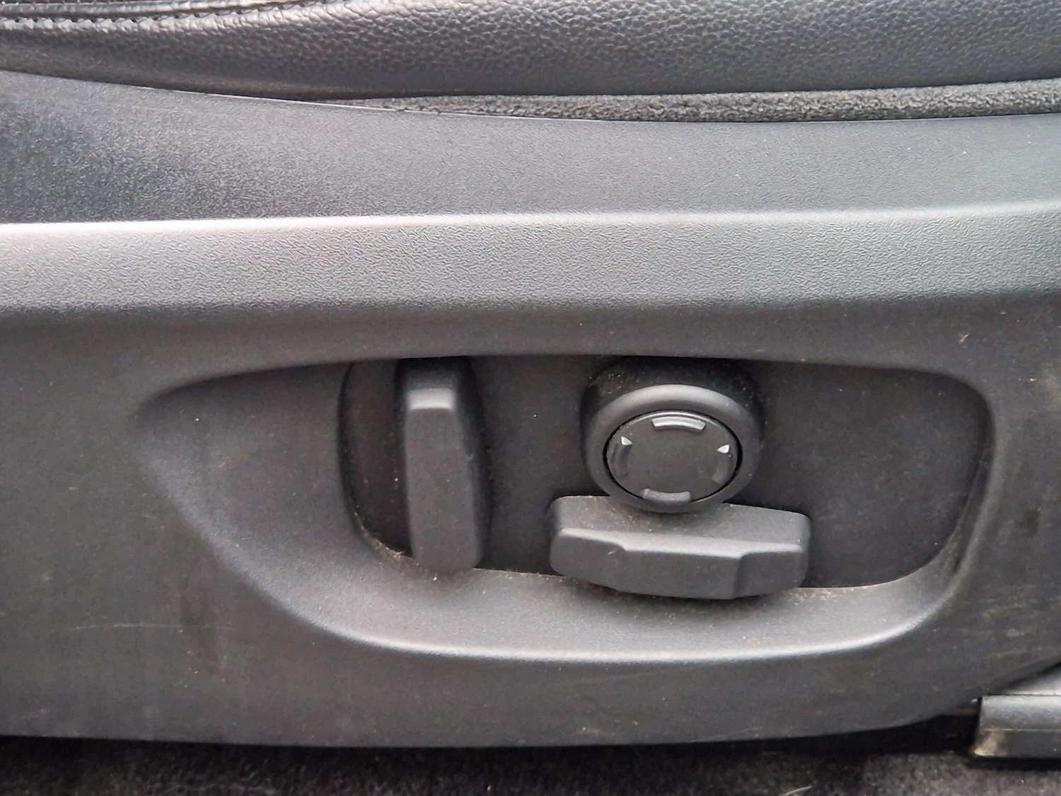 Used Land Rover Discovery Sport 2017 for sale - 76927049: Photo 30