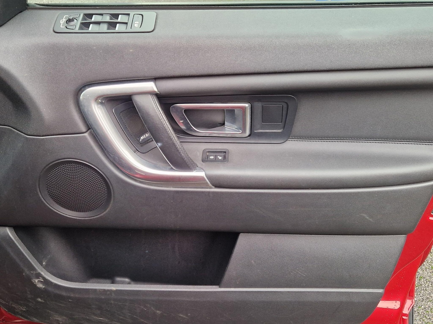 Used Land Rover Discovery Sport 2017 for sale - 76927049: Photo 33