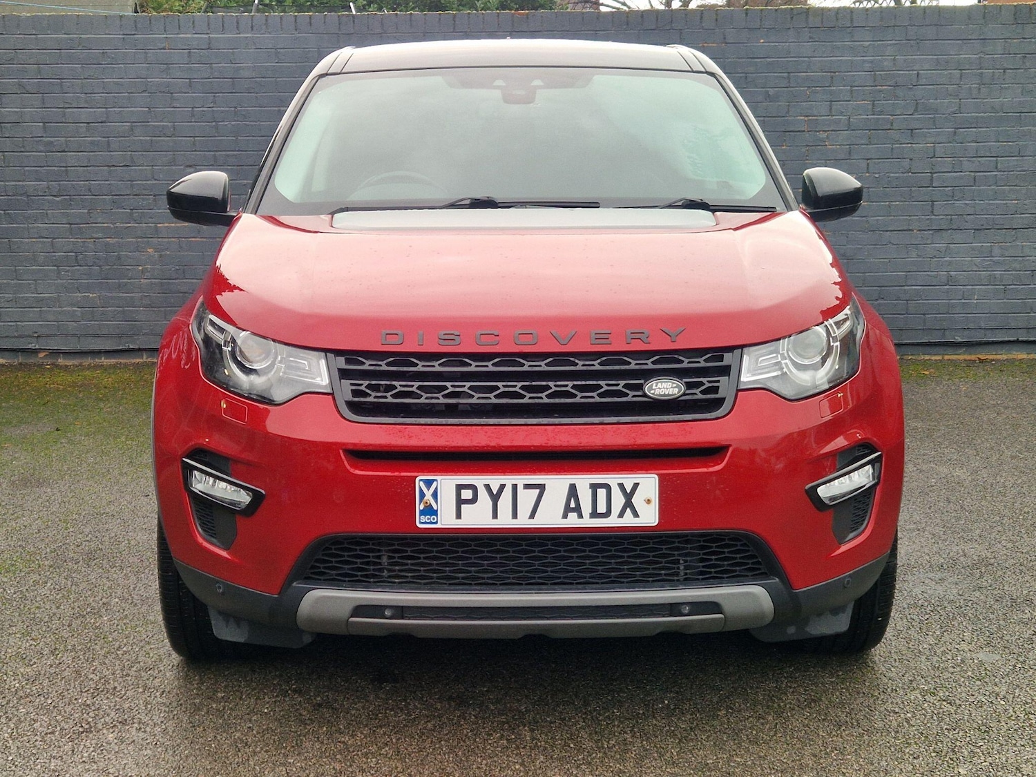 Used Land Rover Discovery Sport 2017 for sale - 76927049: Photo 4