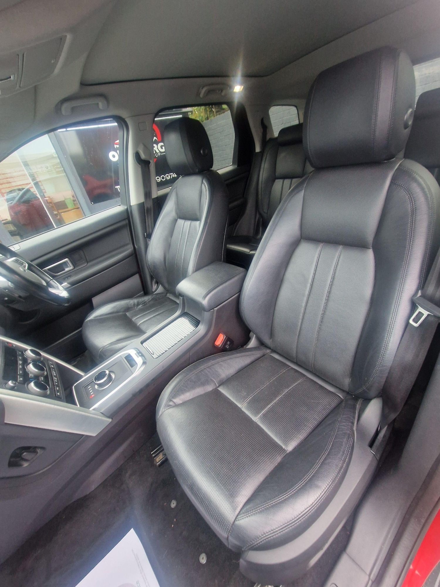 Used Land Rover Discovery Sport 2017 for sale - 76927049: Photo 40