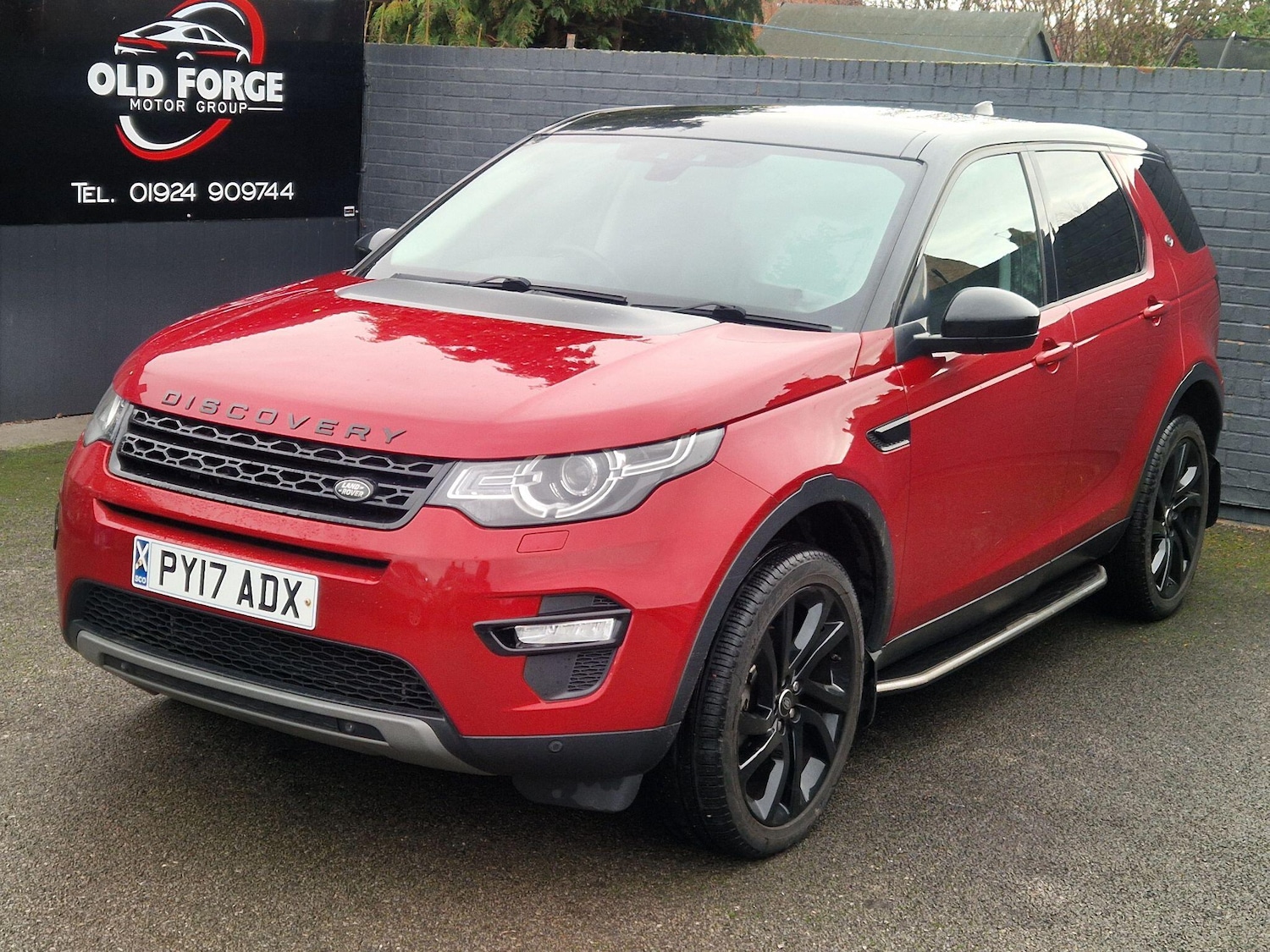 Used Land Rover Discovery Sport 2017 for sale - 76927049: Photo 5