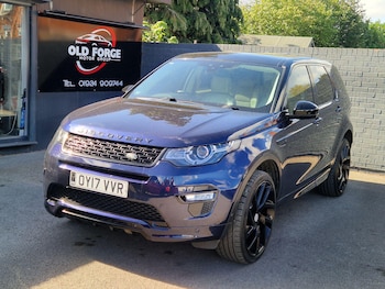 Used Land Rover Discovery Sport 2017 for sale - 77683925: Photo