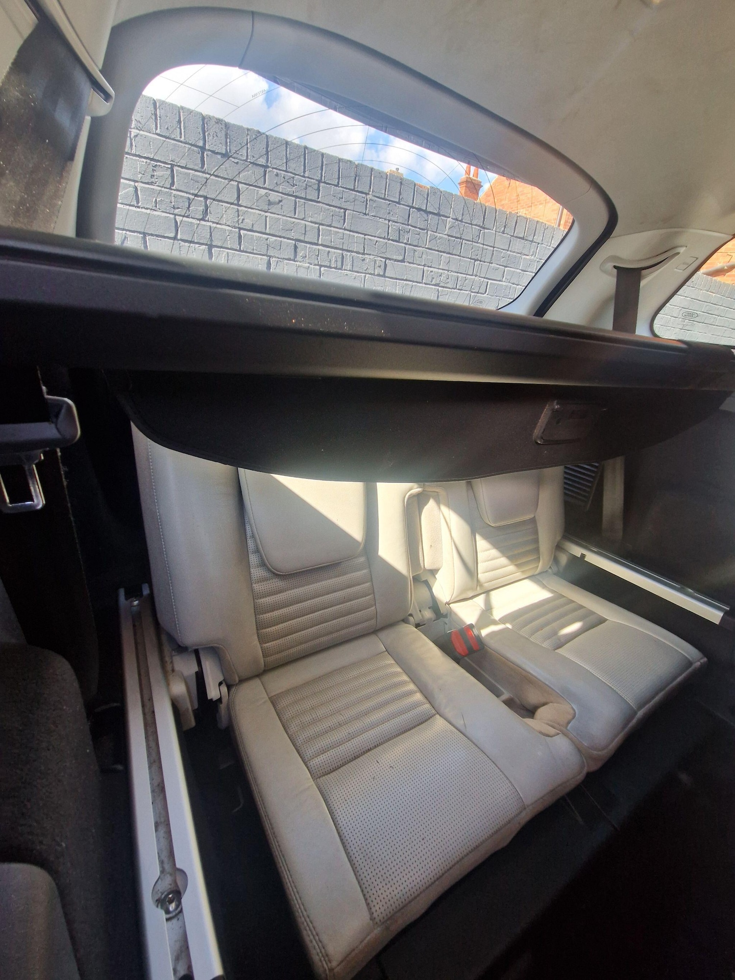 Used Land Rover Discovery Sport 2017 for sale - 77683925: Photo 38