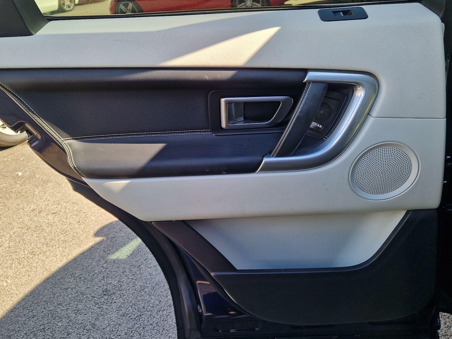 Used Land Rover Discovery Sport 2017 for sale - 77683925: Photo 44