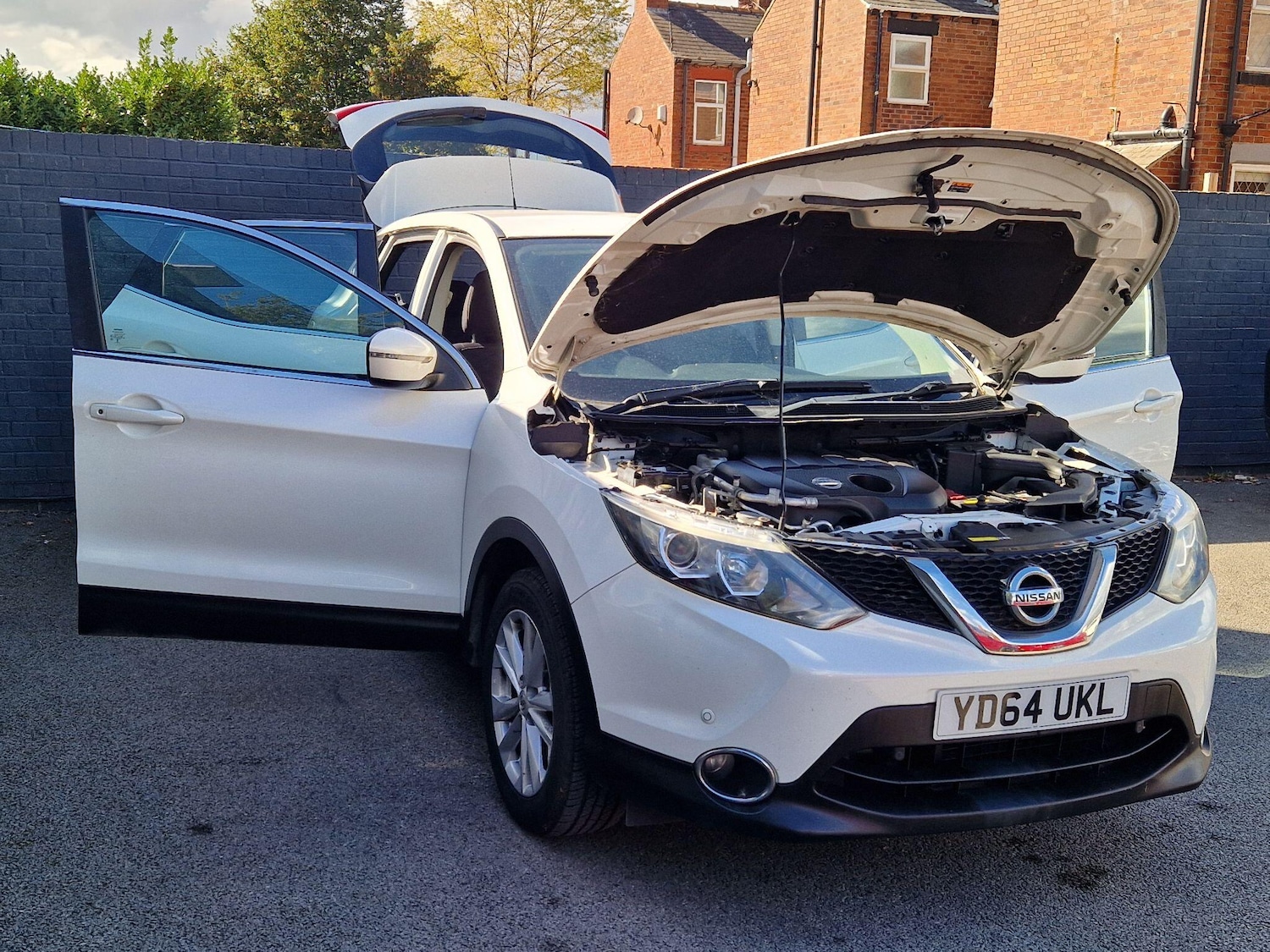 Used Nissan Qashqai 2014 for sale - 76953573: Photo 11