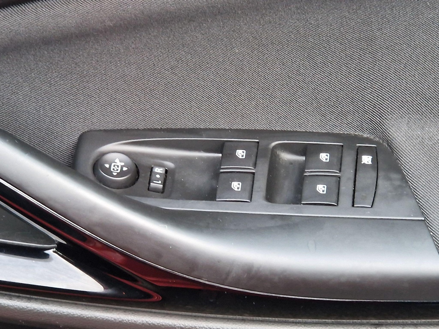 Used Vauxhall Astra 2019 for sale - 77174879: Photo 33