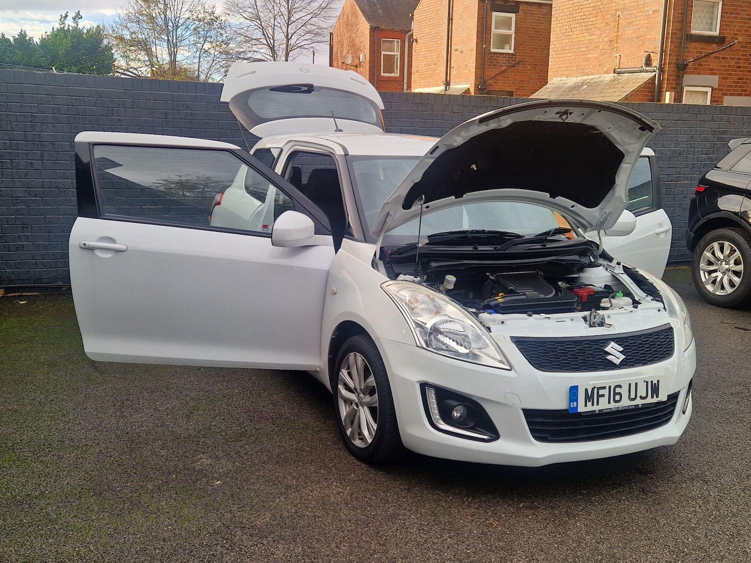 Used Suzuki Swift 2016 for sale - 76912762: Photo 12