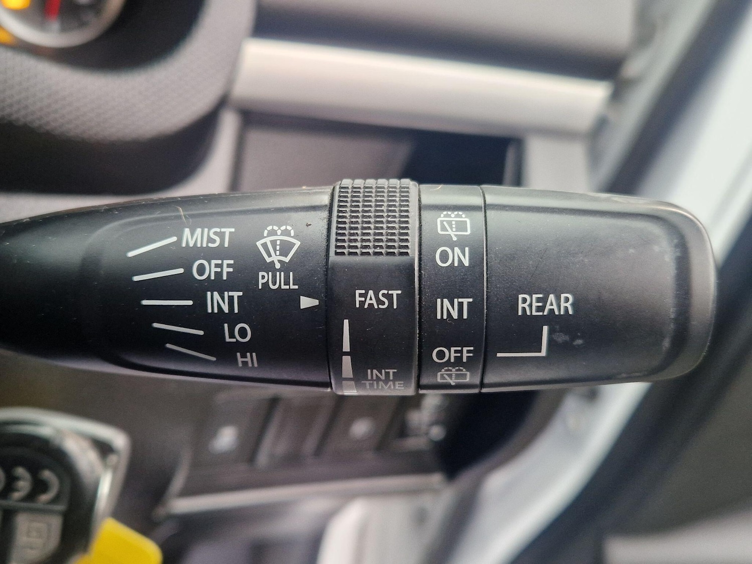 Used Suzuki Swift 2016 for sale - 76912762: Photo 40