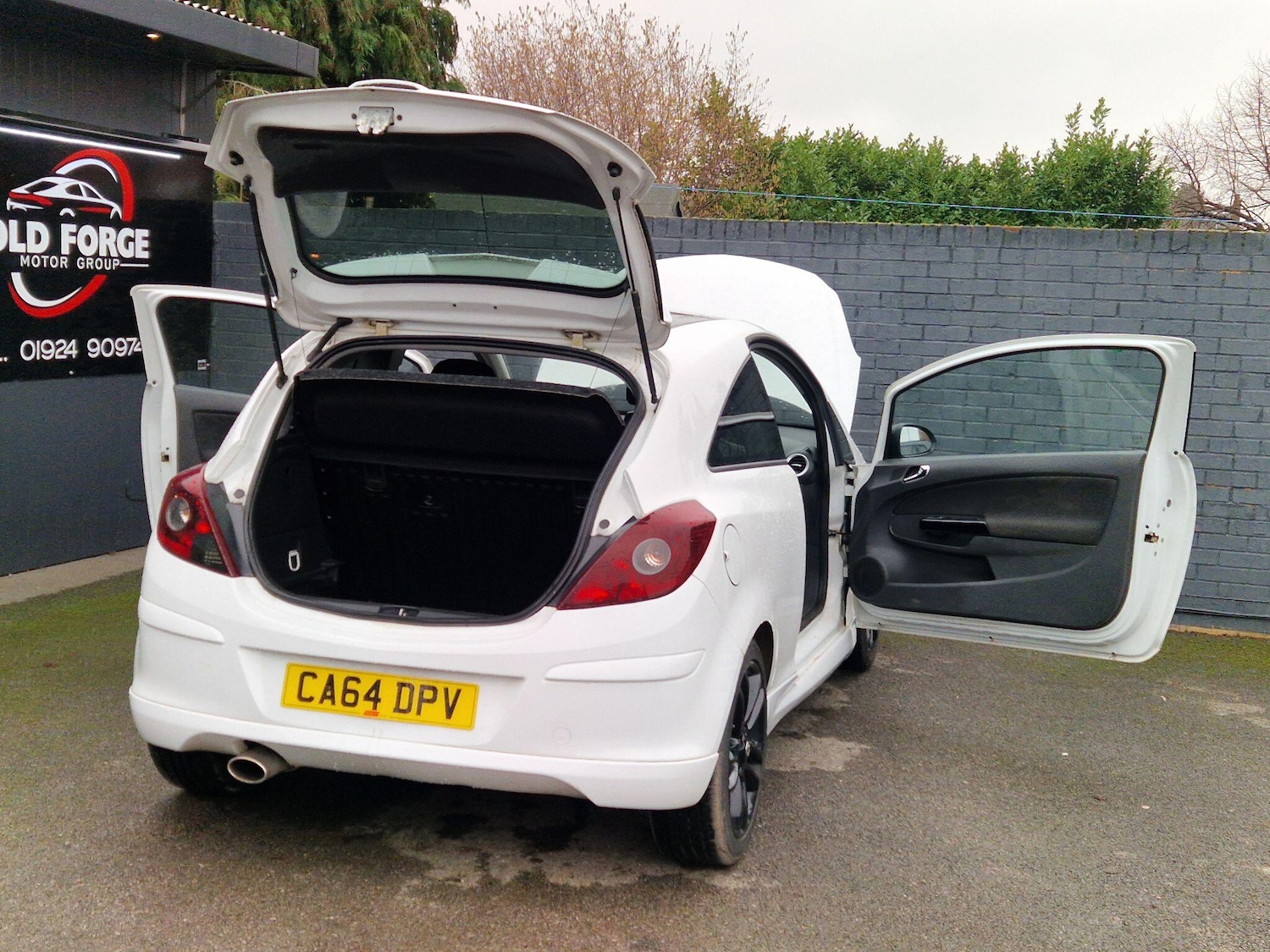 Used Vauxhall Corsa 2014 for sale - 77330883: Photo 20