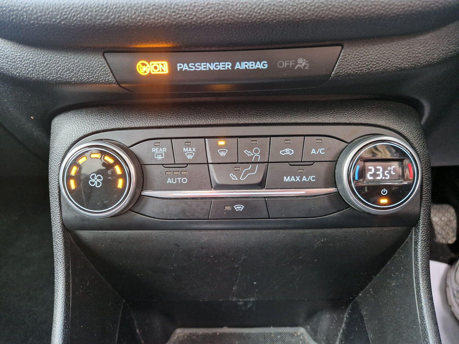 Used Ford Fiesta for sale - 77190420: Photo 50