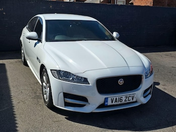 Used Jaguar XF 2016 for sale - 78375557: Photo