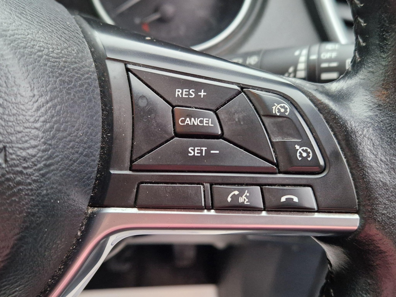 Used Nissan Qashqai 2018 for sale - 77330974: Photo 50