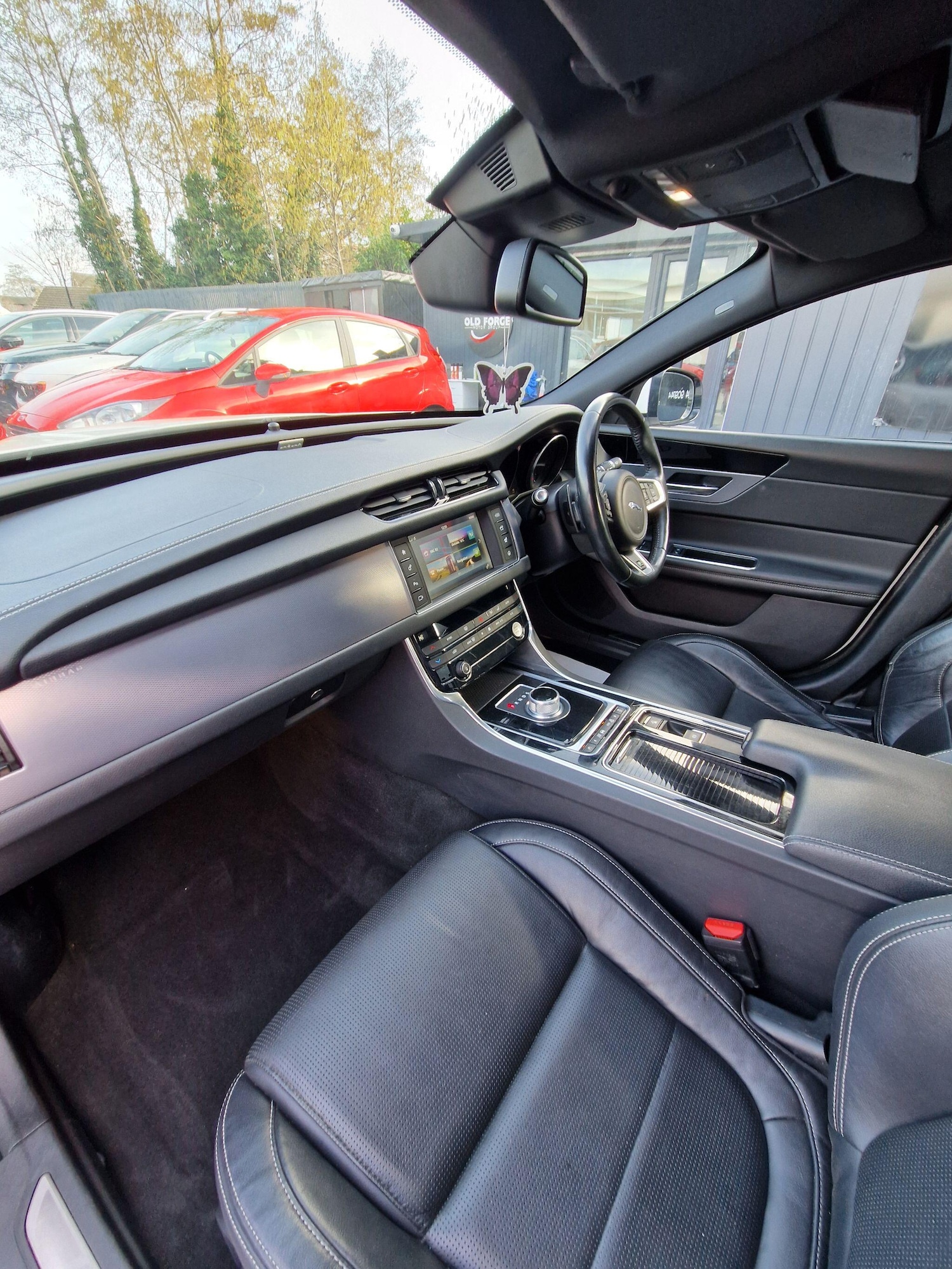 Used Jaguar XF 2016 for sale - 77892488: Photo 35