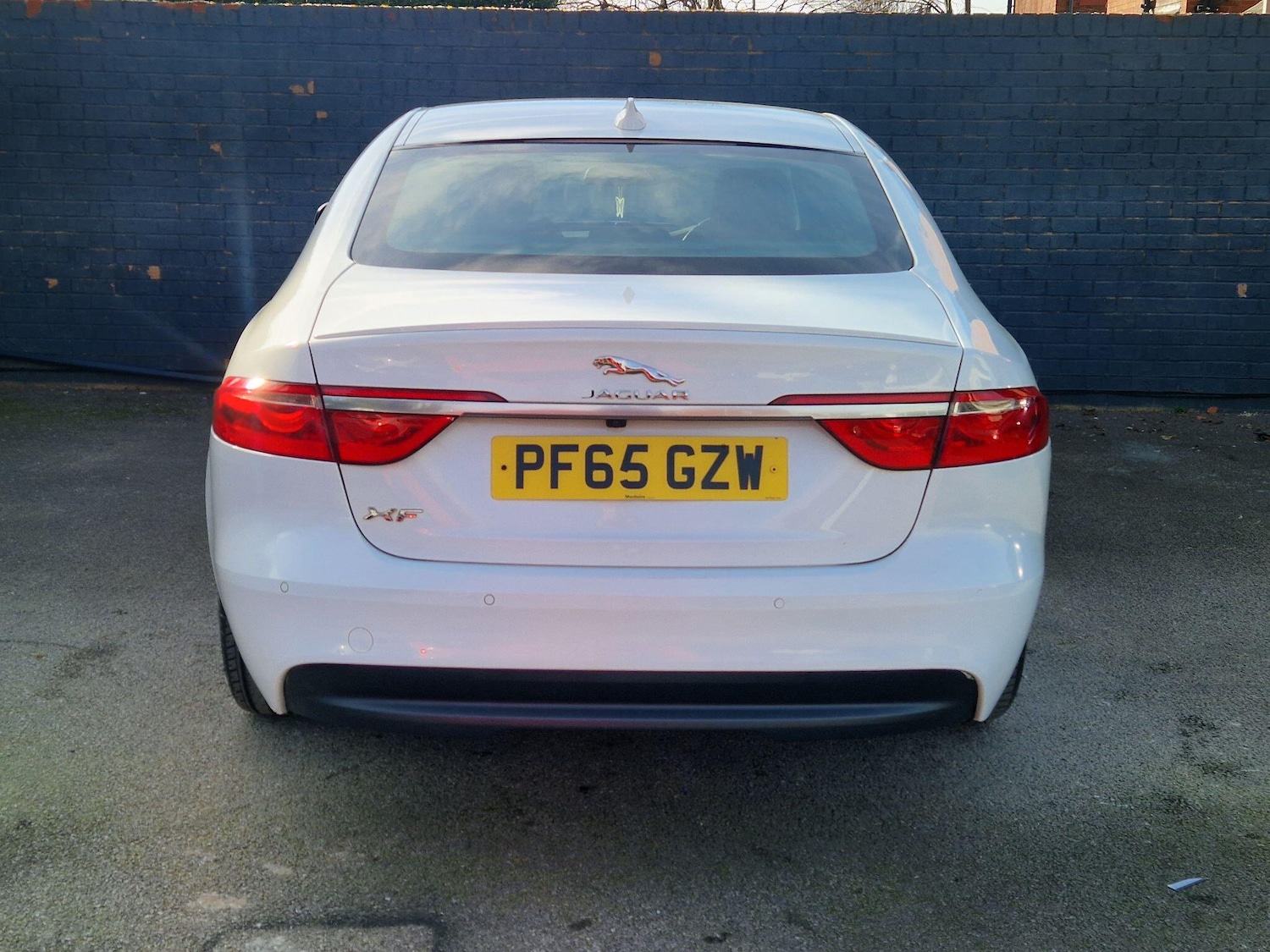 Used Jaguar XF 2016 for sale - 77892488: Photo 9