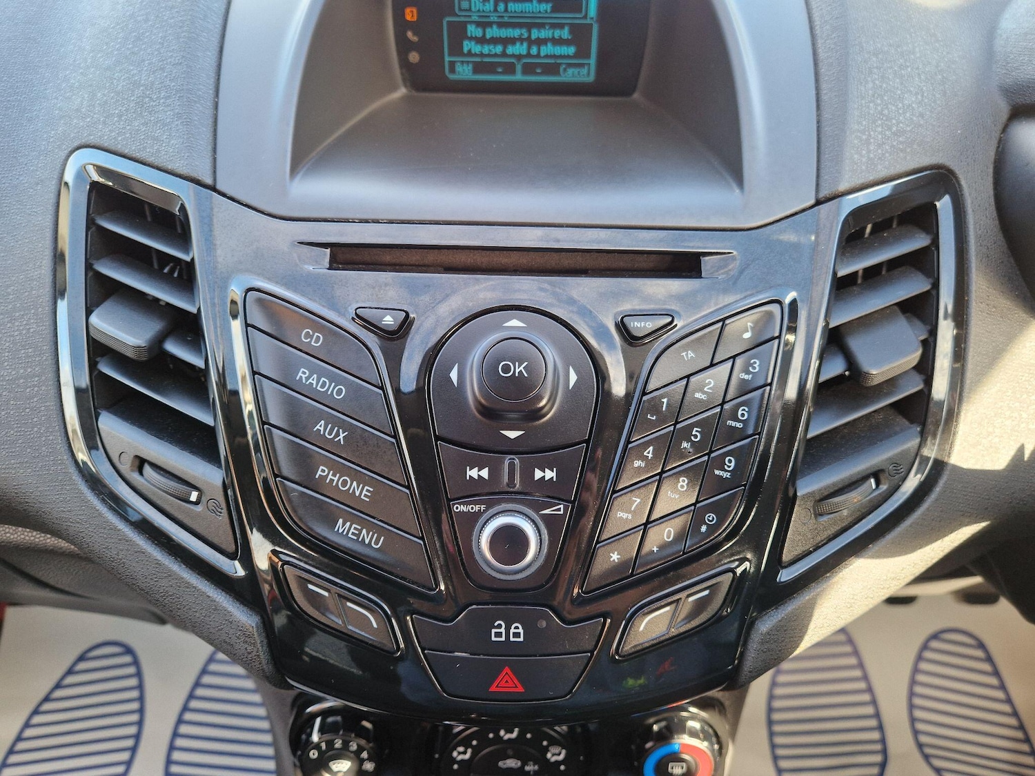 Used Ford Fiesta 2013 for sale - 78033639: Photo 48