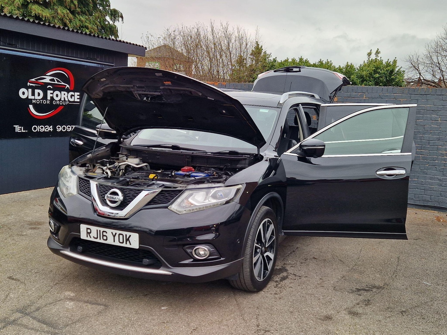 Used Nissan X-Trail for sale - 78115301: Photo 14