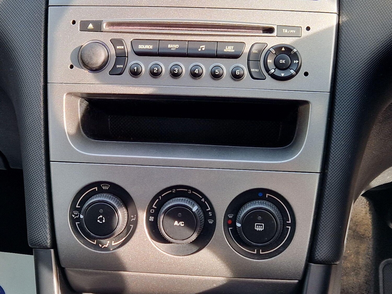 Used Peugeot 308 for sale - 77658510: Photo 27