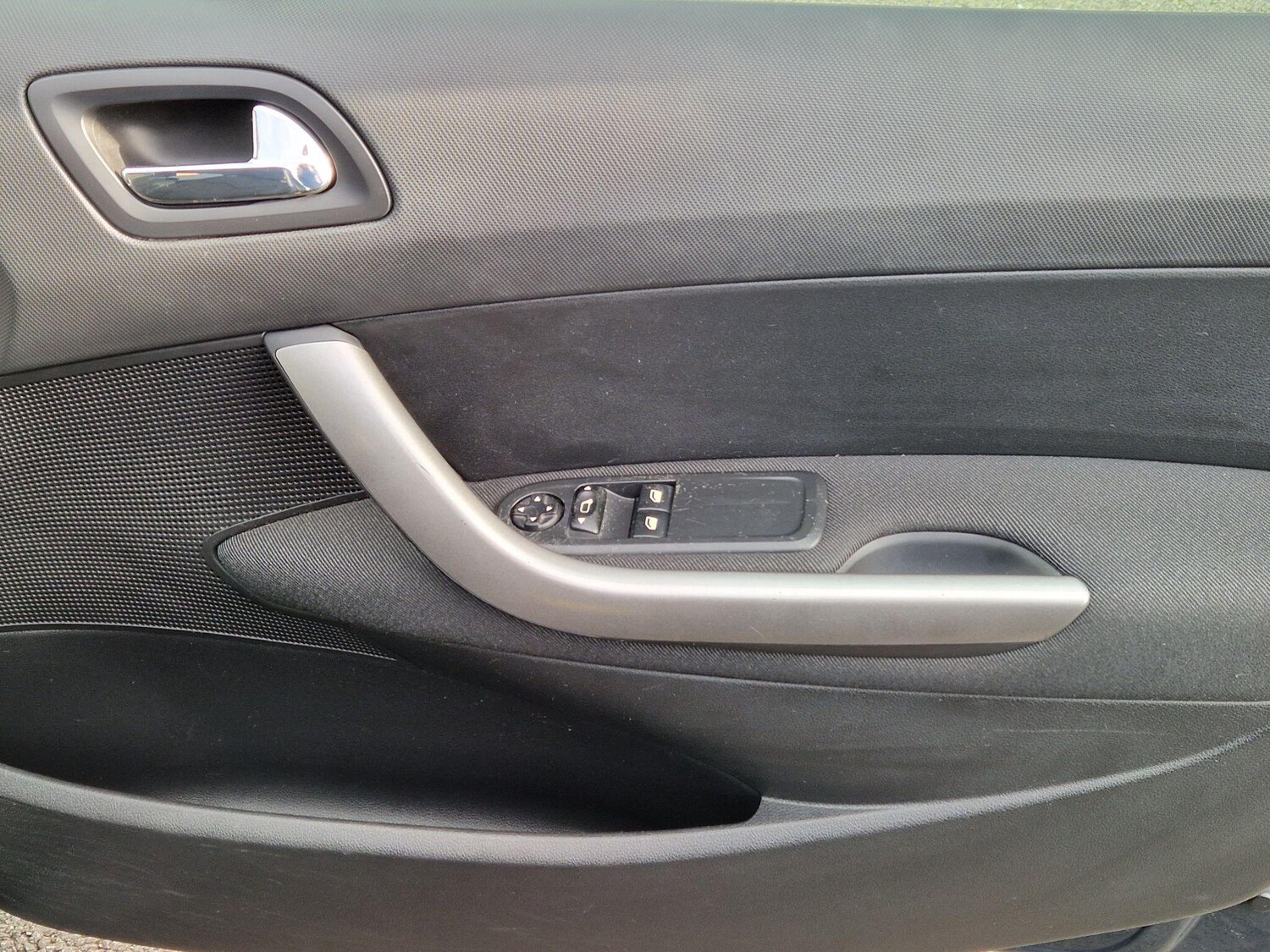 Used Peugeot 308 for sale - 77658510: Photo 31