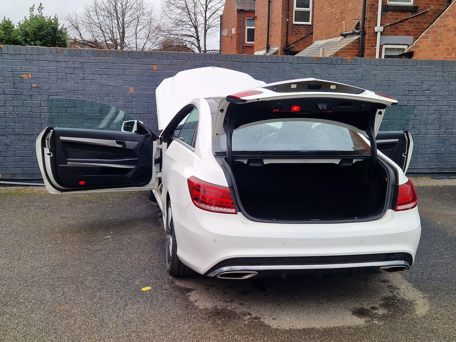 Used Mercedes-Benz E Class 2015 for sale - 77683812: Photo 19